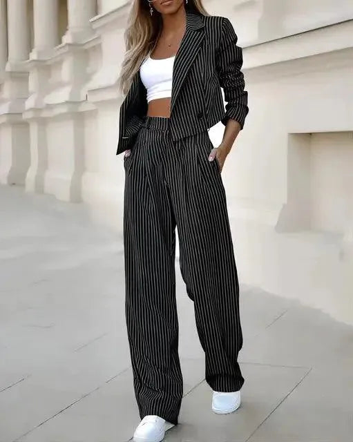 WW | Elegant Women's Blazer with Matching Trousers