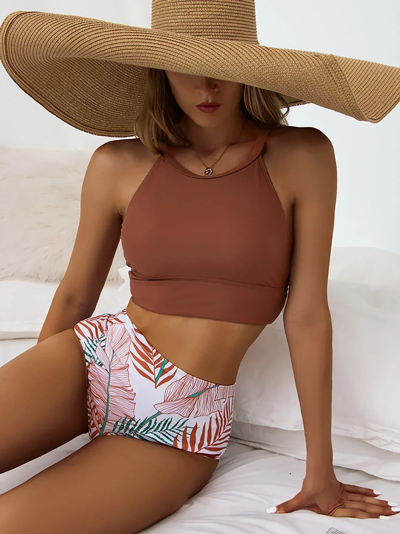 W&W | Luxus Bikini 2024 Damen Badeanzug mit hohem Ausschnitt