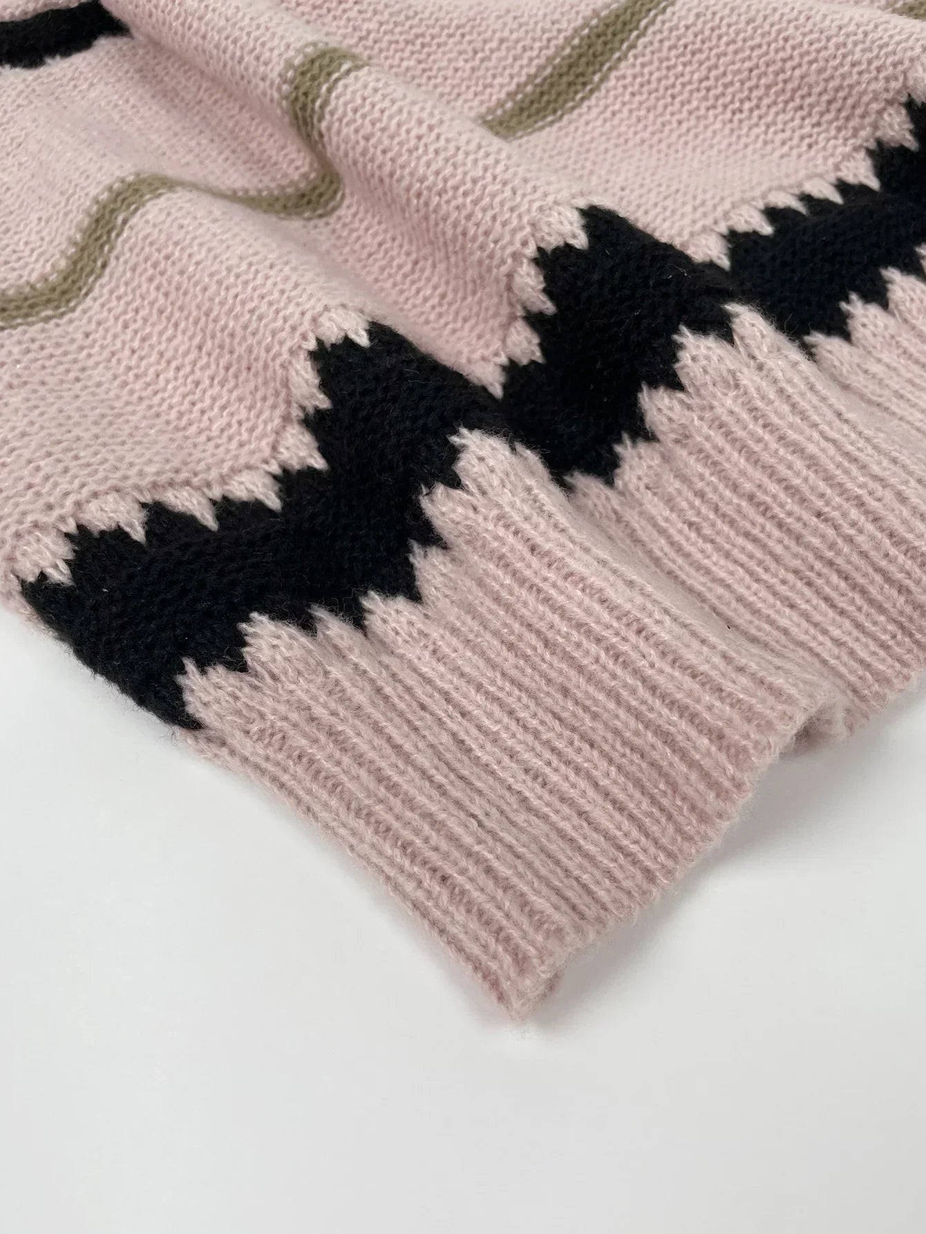WW | trendy striped winter sweater