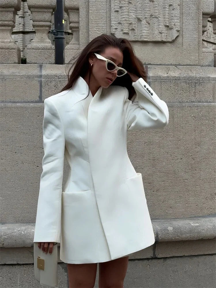 WW | White women's coat with stand-up collar