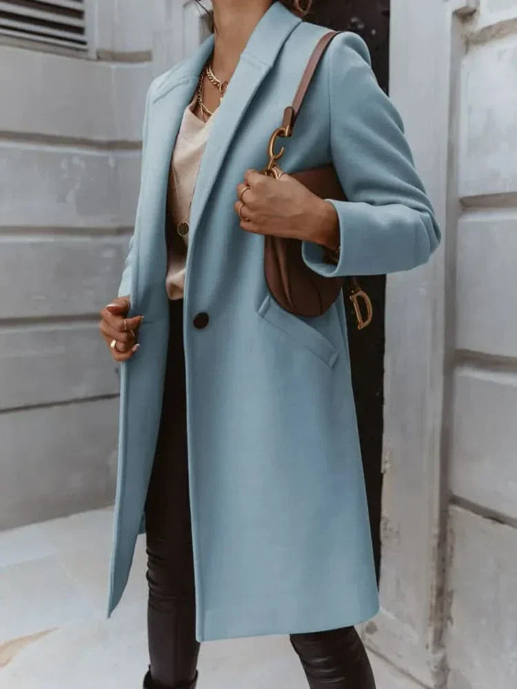 WW | Opulent, elegant and cozy winter coat for women
