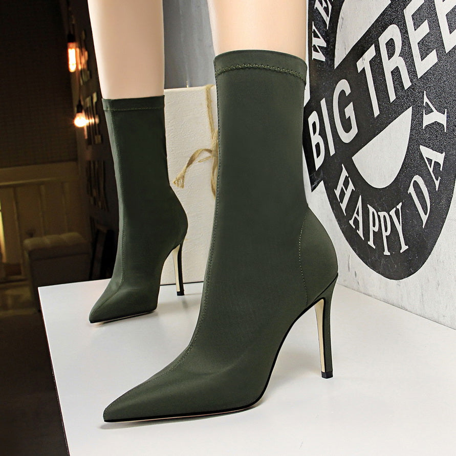 WW | Round socks soft heels