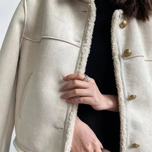 WW | Kunstsuede Jacke - Lammfell-Futter - Kurzer Schnitt - Lässige Winterlage