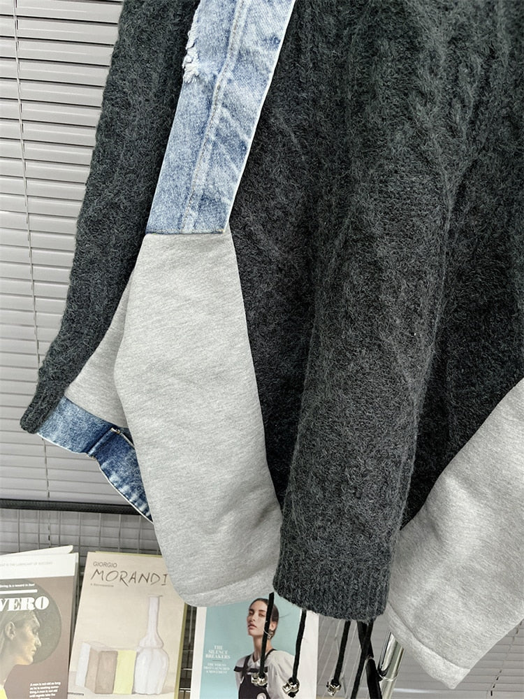 WW | Me Under Sweatshirt