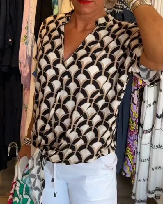WW | Top Women's Loose Fit V-Neck Short Sleeve Blouse