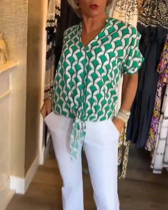 WW | Top Women's Loose Fit V-Neck Short Sleeve Blouse