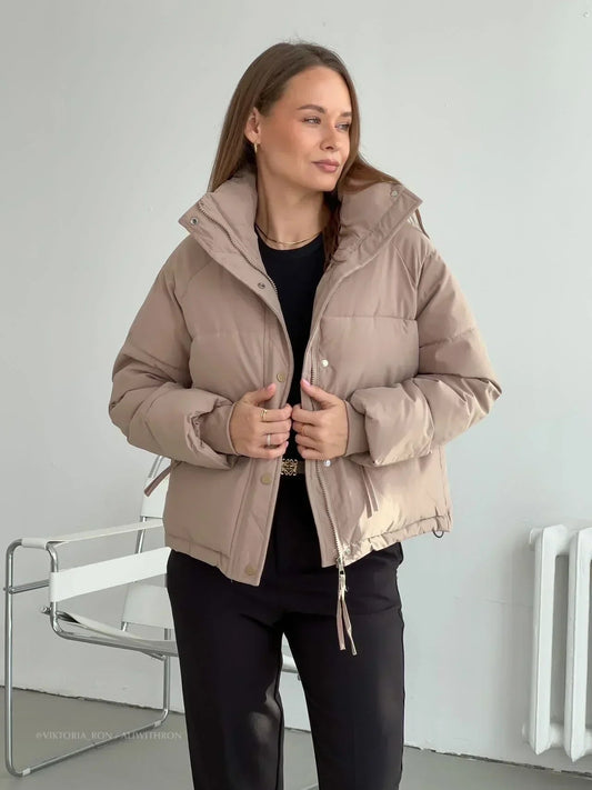 WW | Damen Leichte Winterjacke mit Reißverschluss und Hohem Kragen