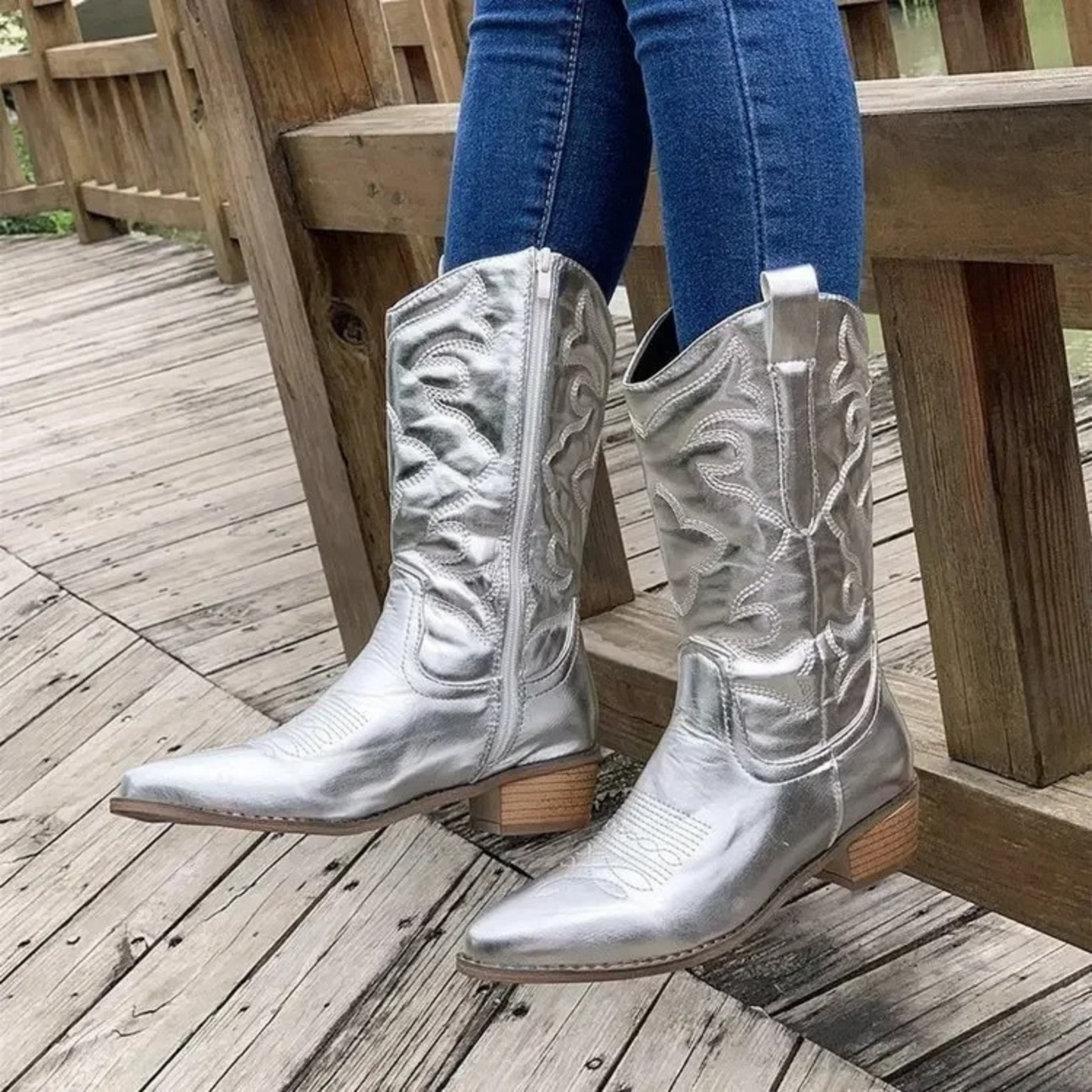 WW | Women's White Pointed Leather Shoes – Timeless Western Footwear for All Occasions