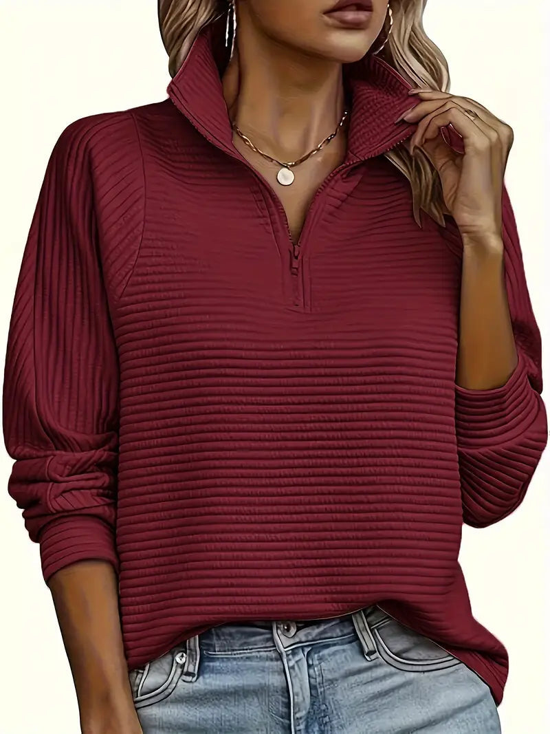 WW | Stylish Women's Zip-Up Sweater for Cozy Autumn Fashion