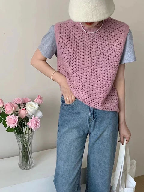 WW | Sleeveless Knitted Jumper for Women