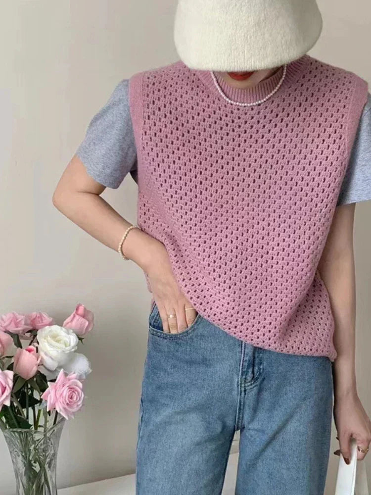 WW | Sleeveless Knitted Jumper for Women