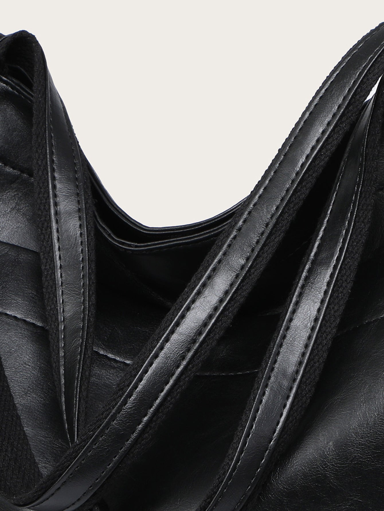 WW - Women's Shoulder Bag made of Vegan Leather