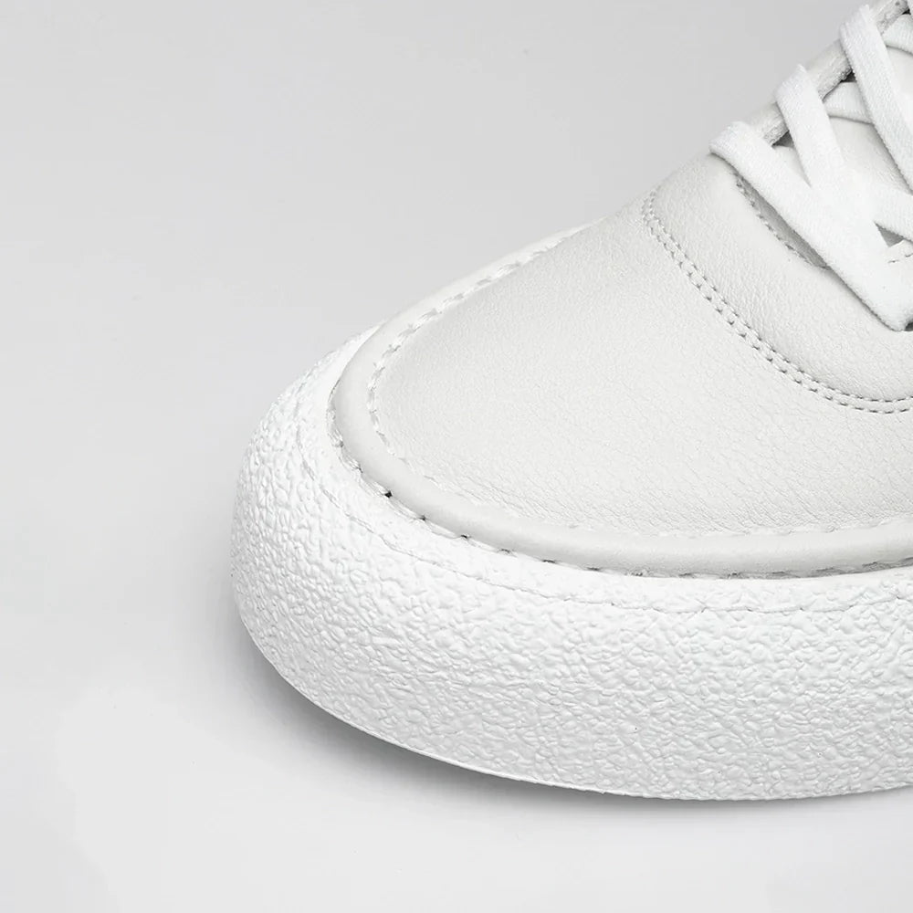 WW | Premium Leder Sneakers Mit Weißer Sohle