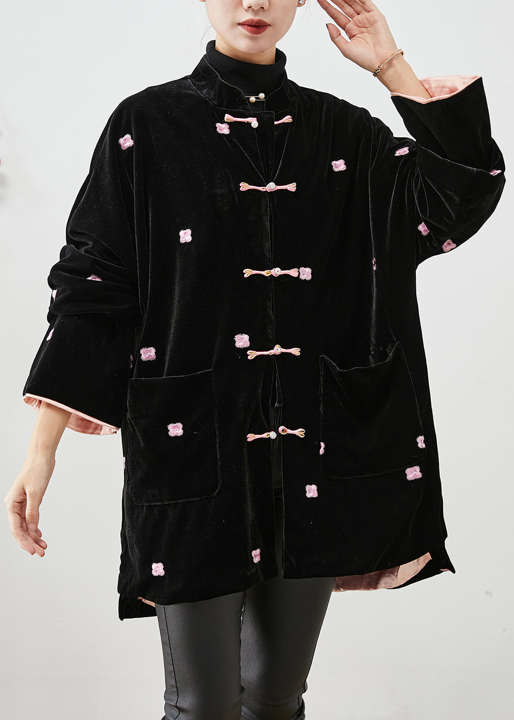 WW | Black embroidered Chinese button silk velour coats winter
