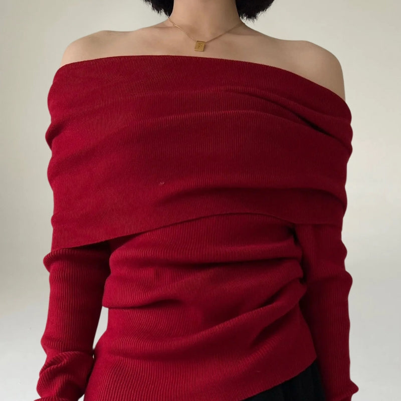 WW | Off-Shoulder Ribbed Knit Slim Fit Elegant Draped Design