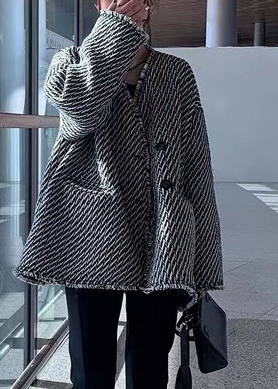 WW | V-Neck Pocket Plaid Coats