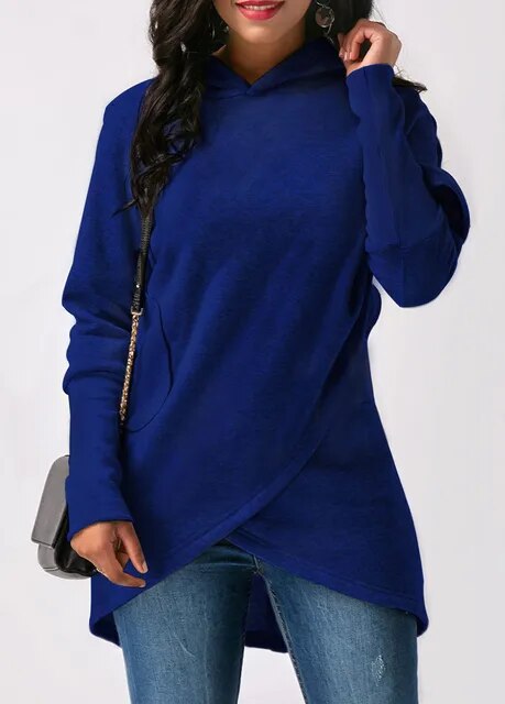 WW | Elegant sweater with an asymmetrical cut