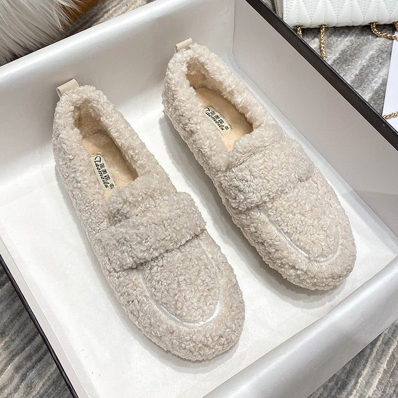WW - Plush Slipper Shoes
