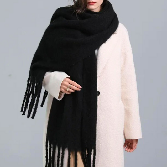 WW | Soft and stylish scarf for cold days