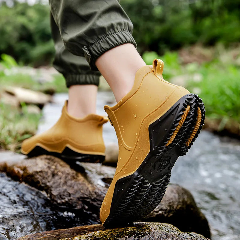 WW | Trendy Waterproof Ankle Boots for Women - Durable & Chic Design
