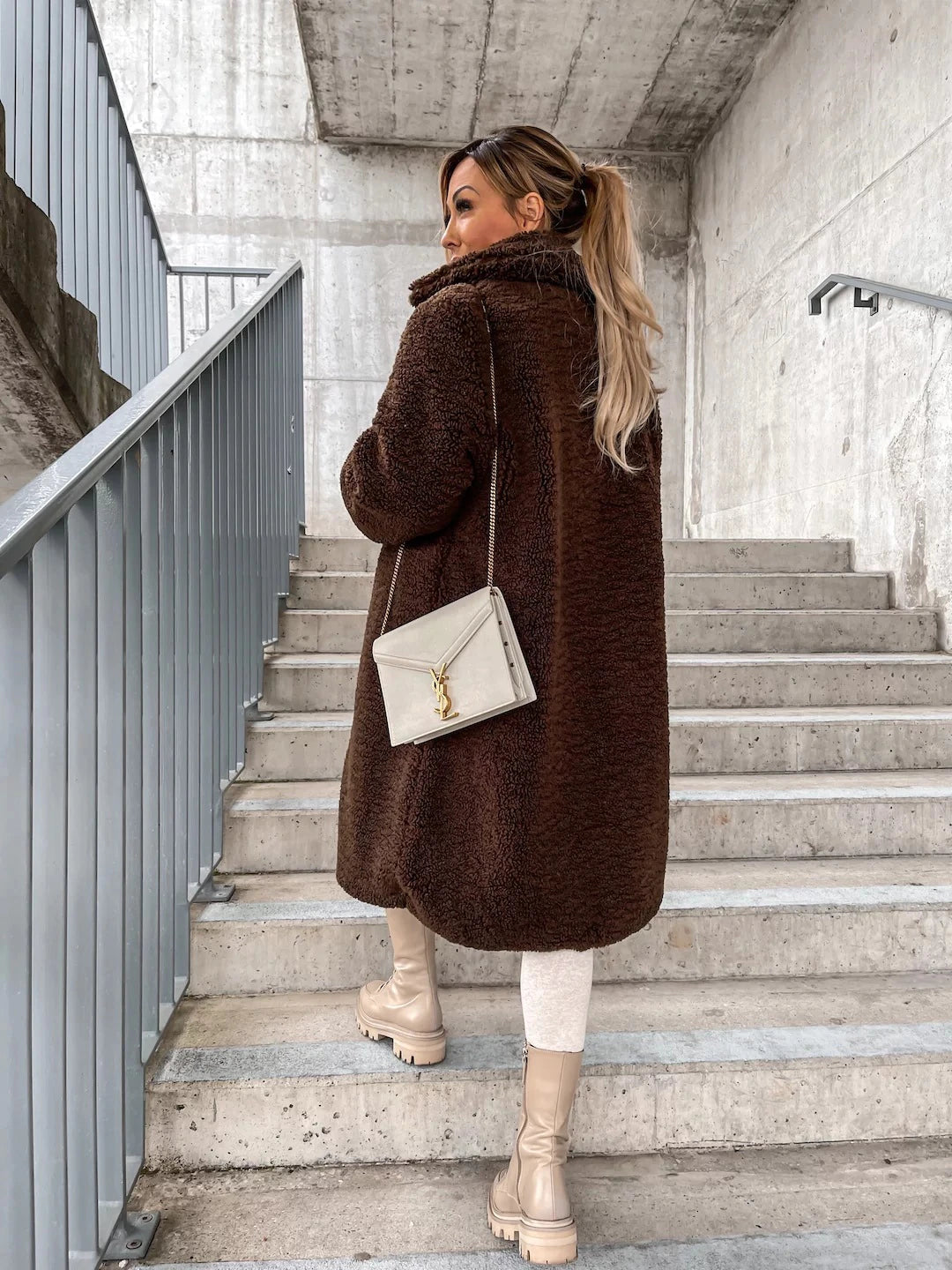 WW | Long Coat - Soft Teddy Fleece - Hood & Button Closure - Loose Fit