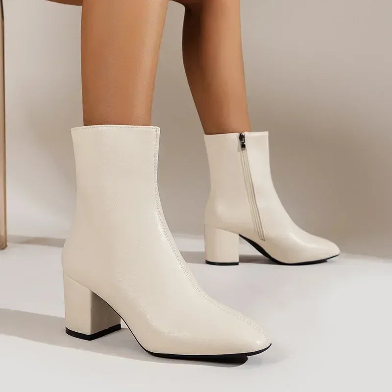 WW | Ankle Boots Slim Fit Pointed Block Heel Side Zip