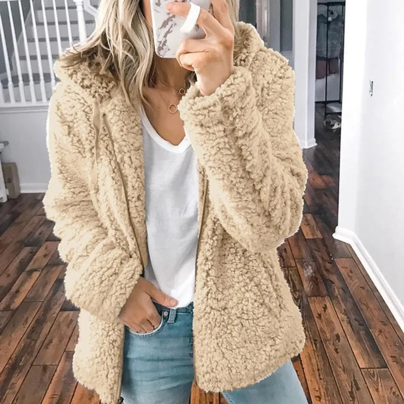 WW | Winterjacke mit Kapuze für Damen