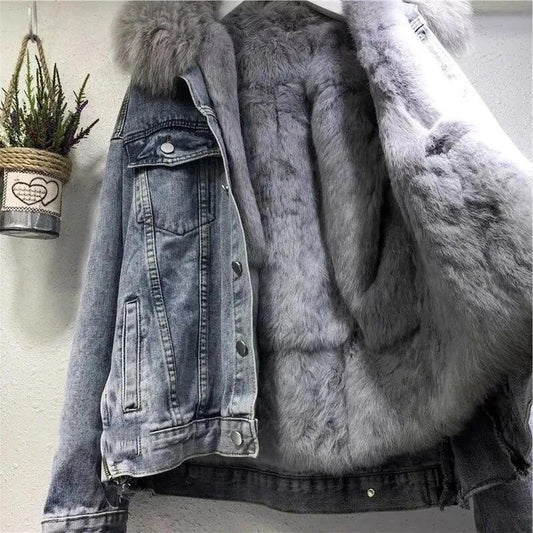 WW | Women's Classic Fit Denim Jacket