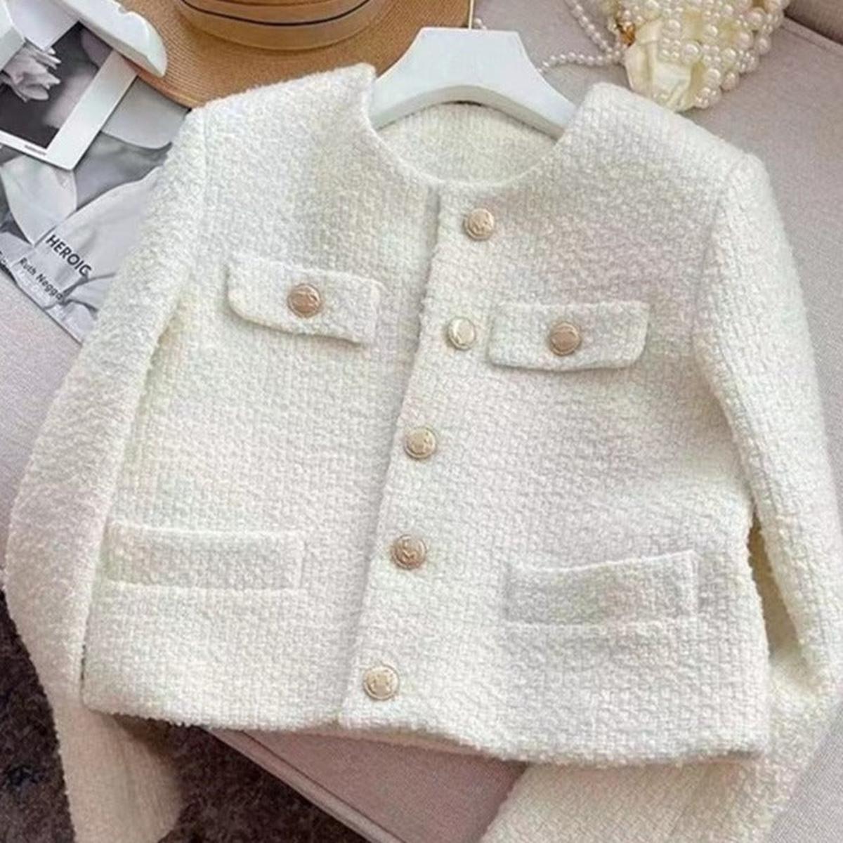 WW | Damen Tweed Jacke mit Rundhalsausschnitt und Knopf Leiste