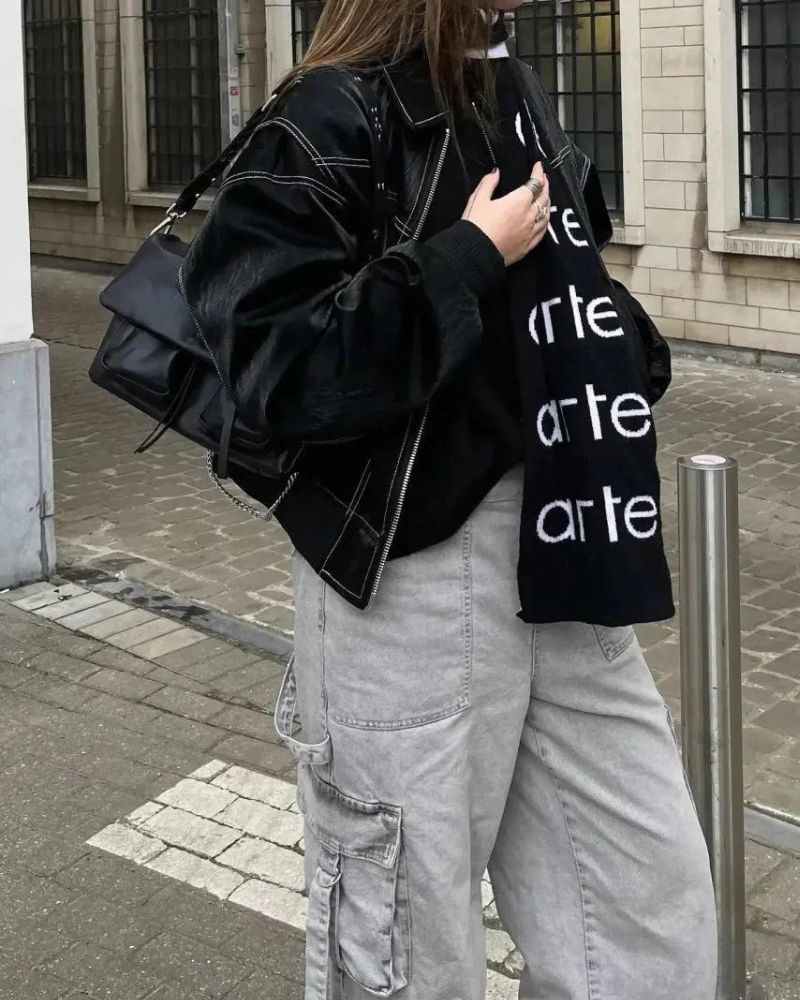 WW | Stylish and comfortable leather jacket
