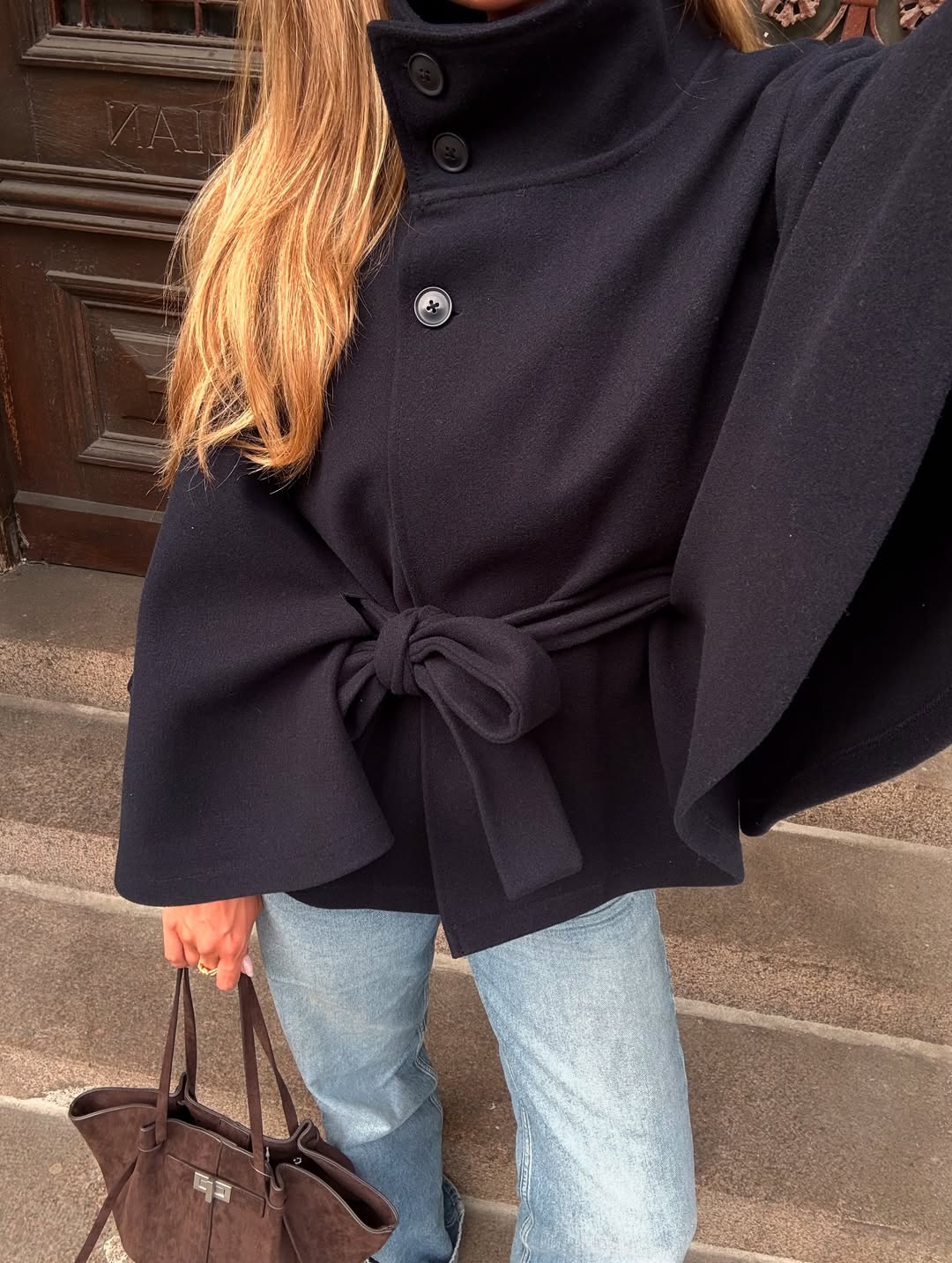 WW | Elegant Cape Jacket with High Collar