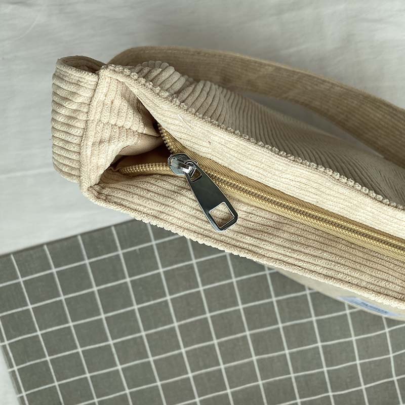 WW | Wide Corduroy Shoulder Bag