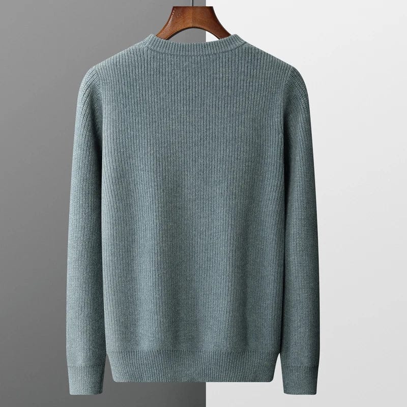 Cable knit wool blend Regular fit Crew neck Warm and breathable