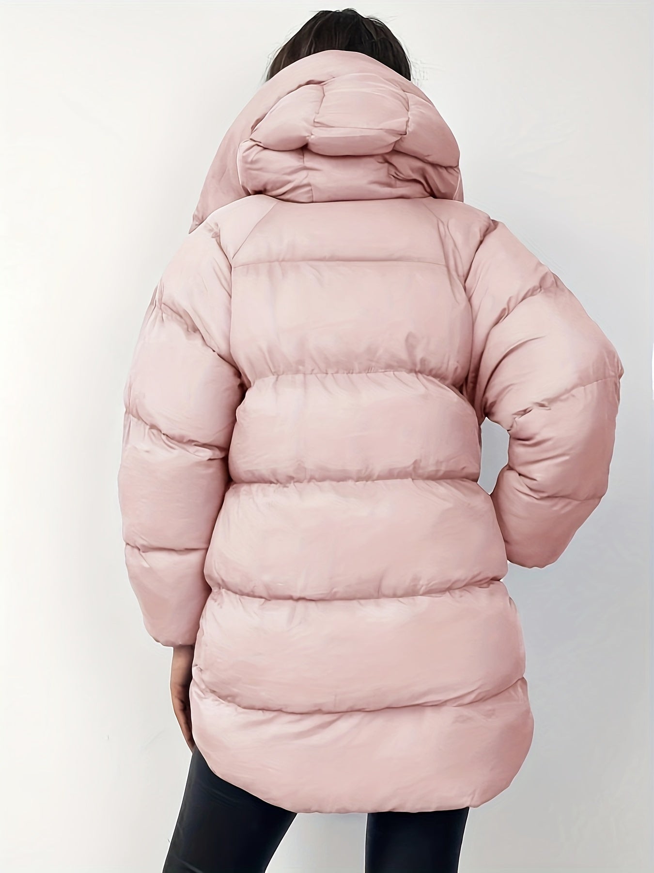 WW | Short Hooded Puffer Jacket with High Collar and Quilted Design