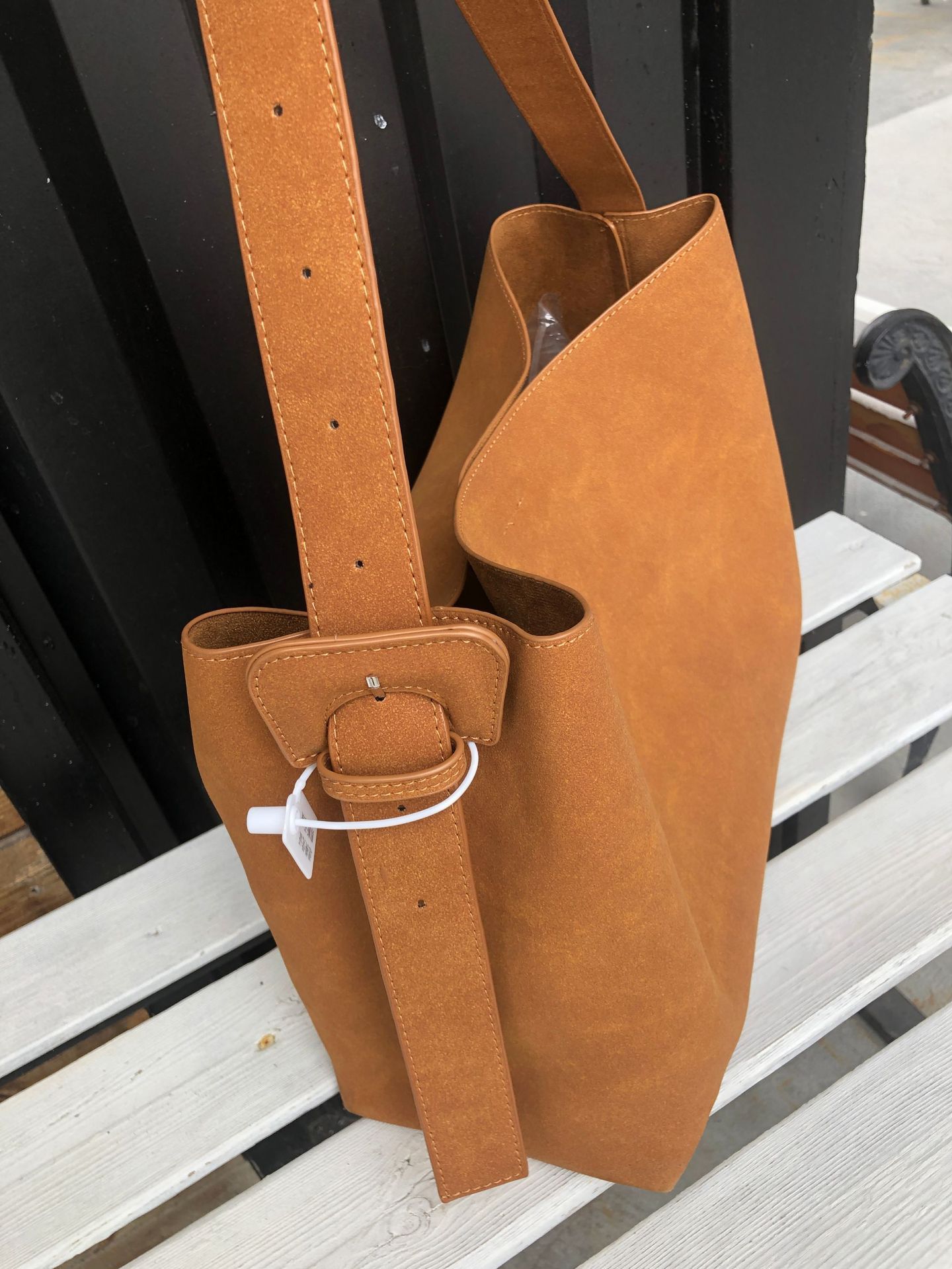 WW | Suede Tote Bag With Belt Closure