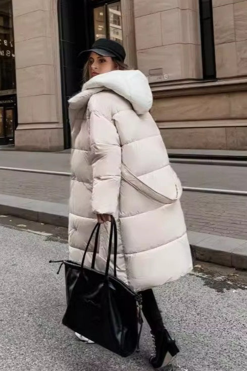 WW | Mittellange Kapuzen-Pufferjacke