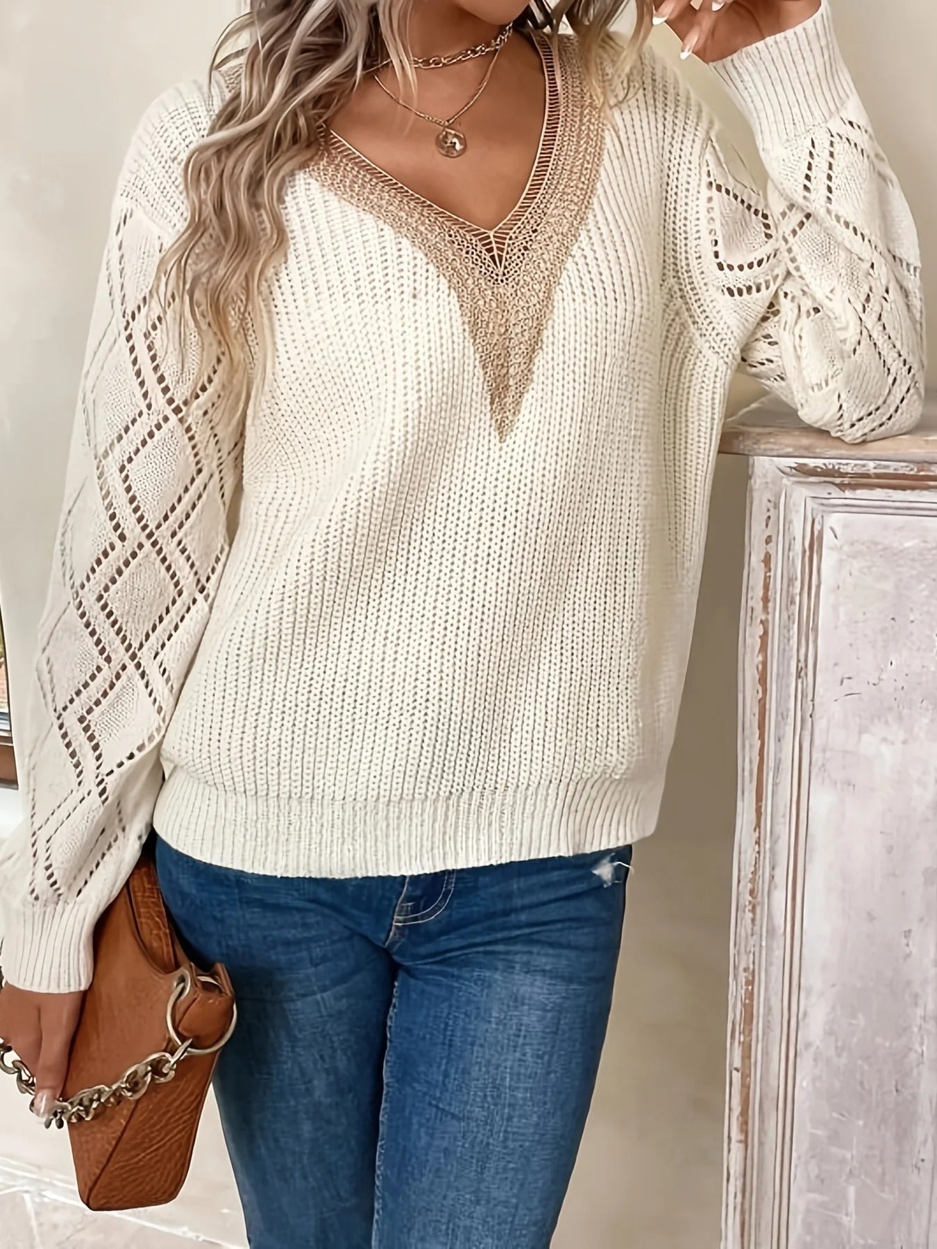WW | Stylish V-Neck Knit Sweater