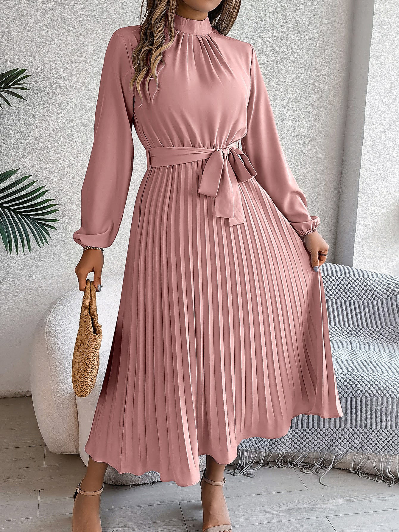 WW | Elegantes Und Zeitloses Plissee Kleid