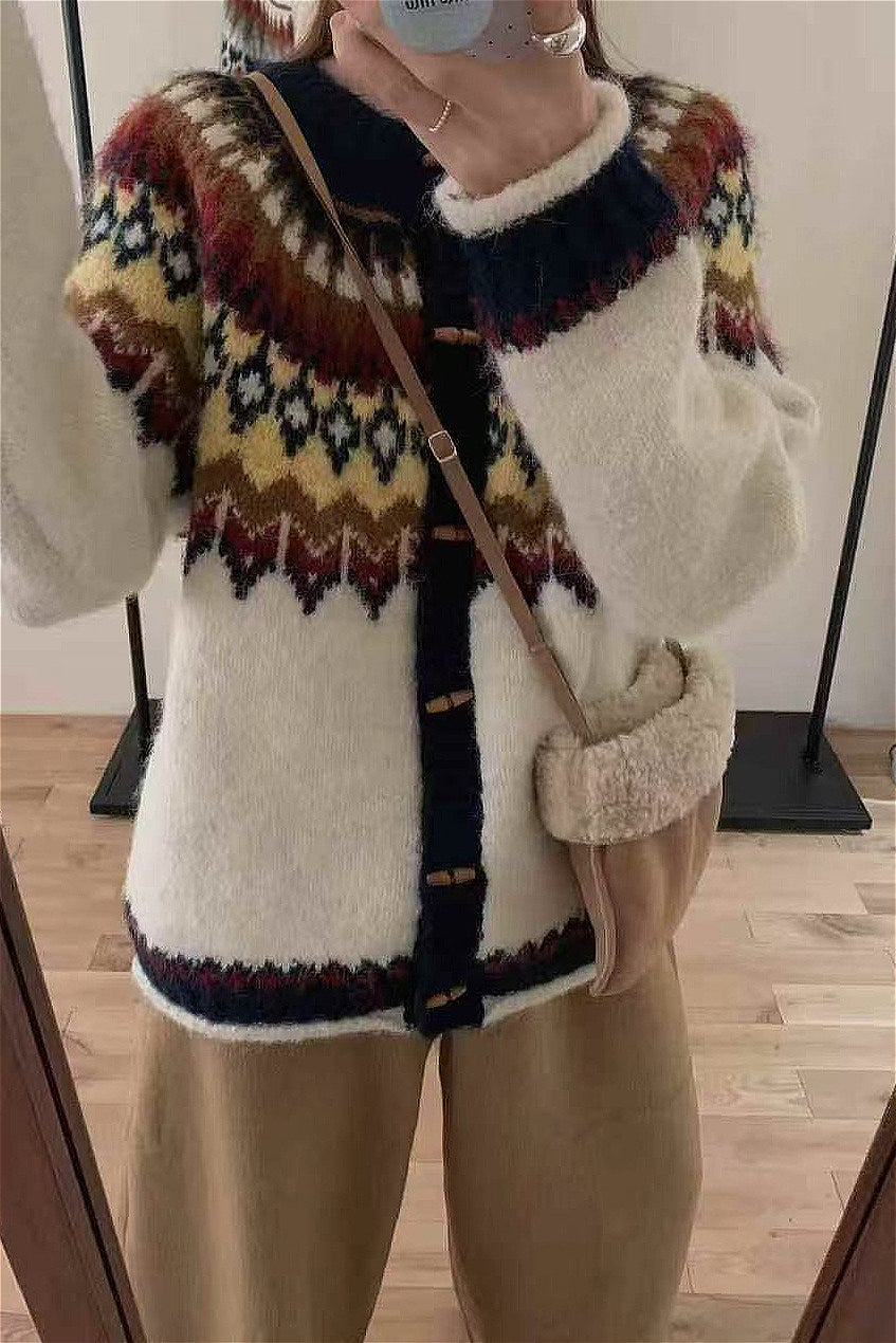 WW | Rundhals Fair Isle Weihnachten Hornknopf Strickjacke
