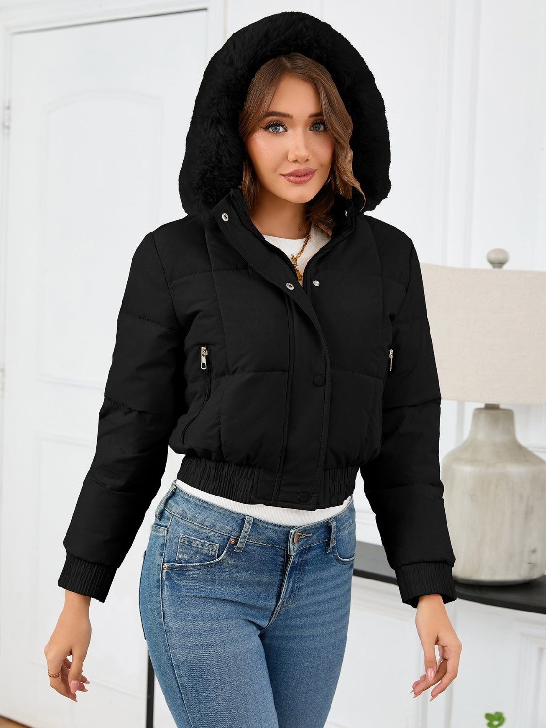 WW | Cozy padded winter jacket with fur hood and pockets