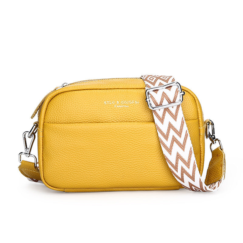 WW | Schlichte Schultertasche Aus Veganem Leder Im Kleinen Quadratischen Format