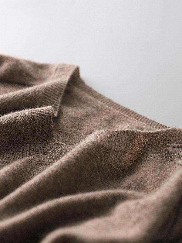 WW | Luxury soft cashmere V-neck sweater for women