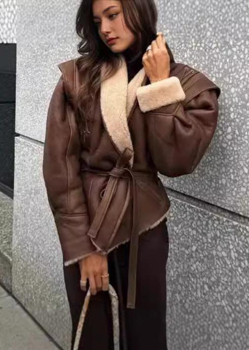 WW | Wildleder Wickeljacke mit Fellbesatz