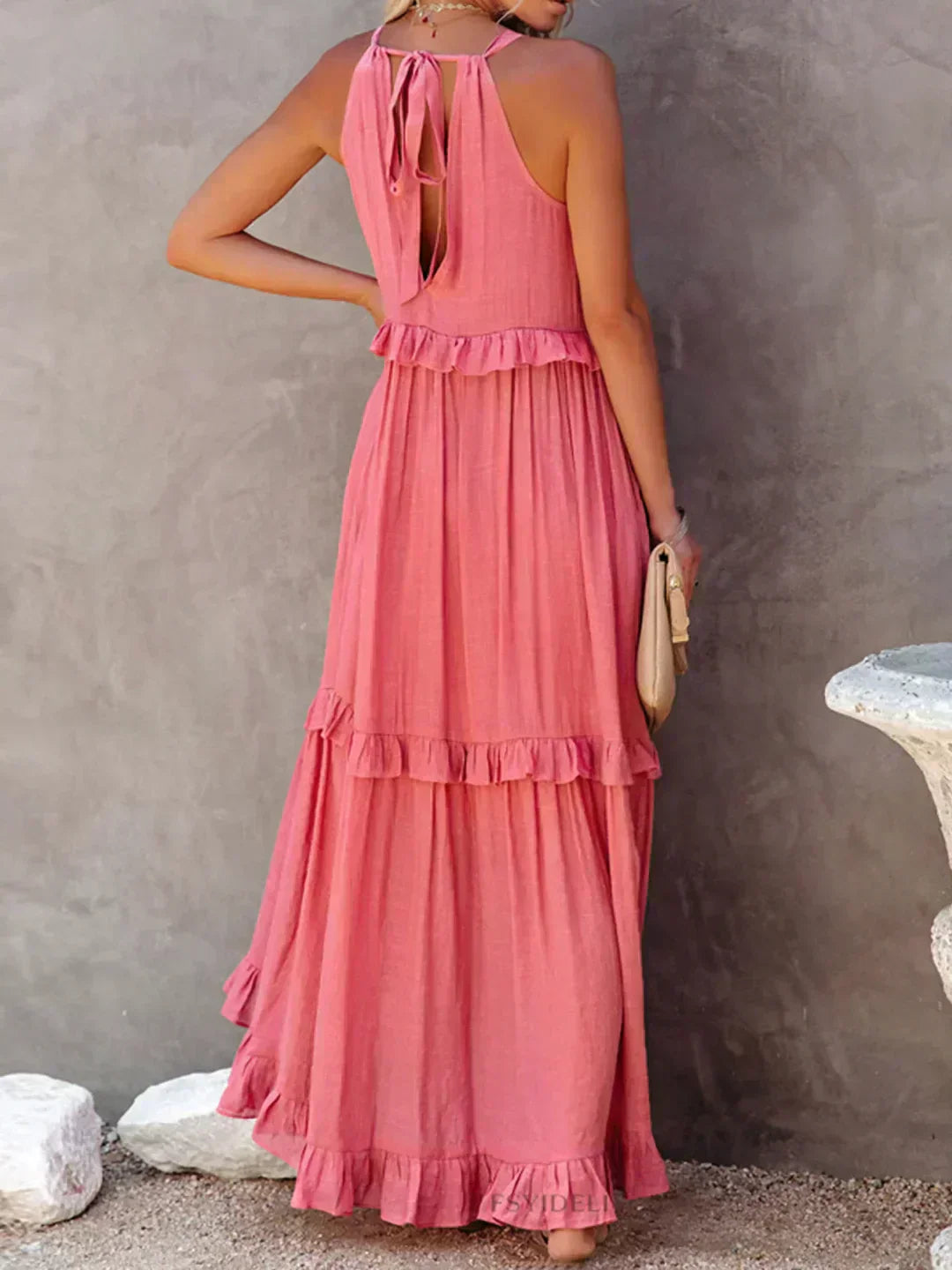 Sarah | Maxi Dress with Ruffles and Halter Neck