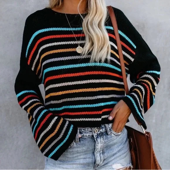 WW | Cozy striped V-neck knit sweater for layering in autumn.