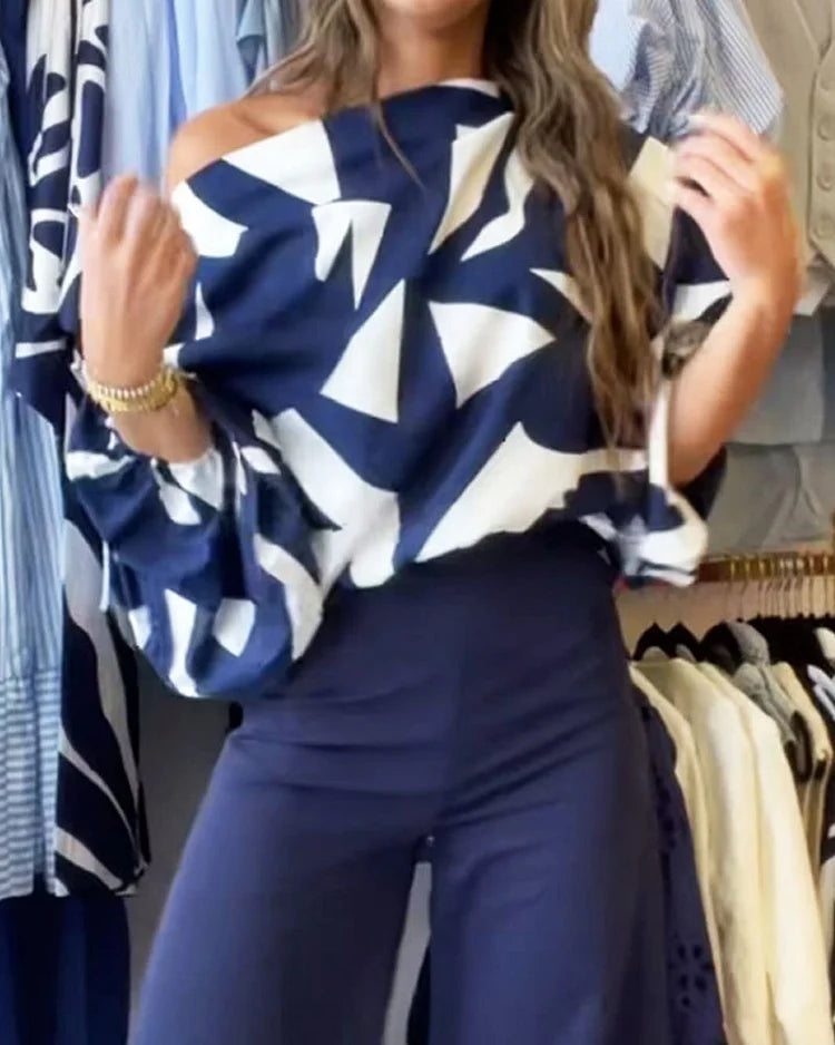 Joanna - Two-Piece Leisure Set with Printed Top and Trousers