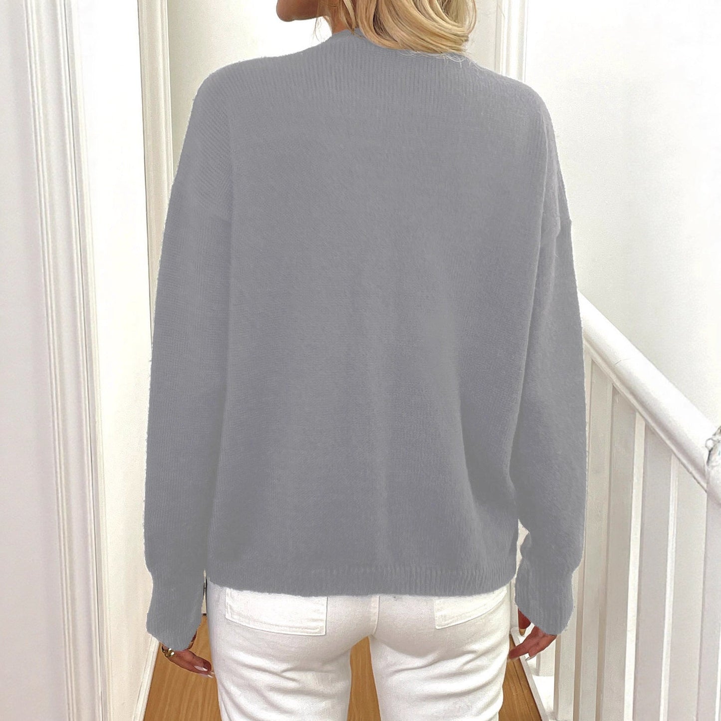 WW | Elegant knit cardigan with large buttons