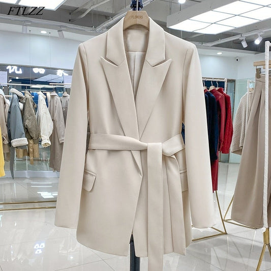 WW | Damen Blazer mit Gürtel - Lang geschnitten & Strukturiert
