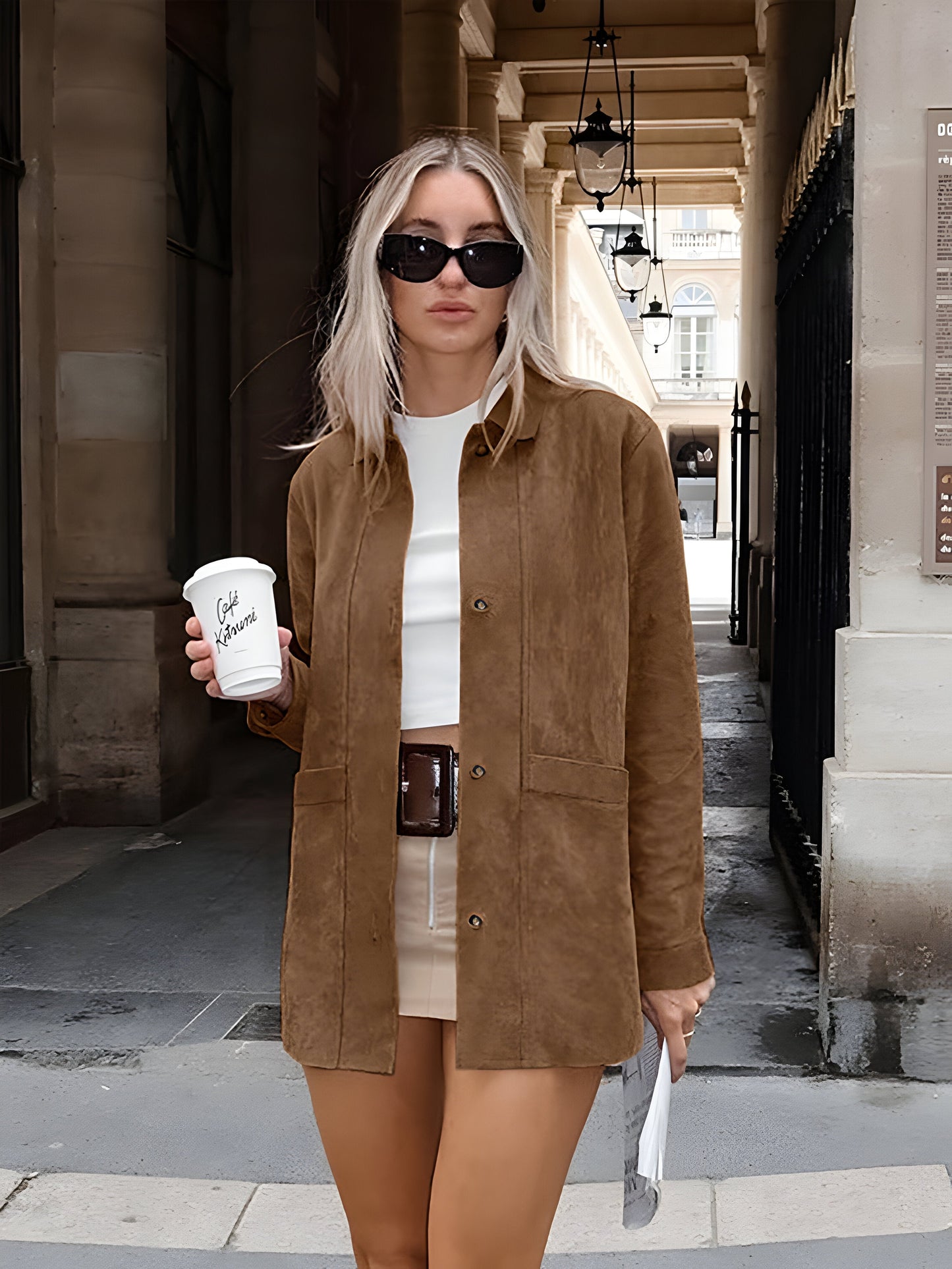 WW | Oversized fit Luxurious fabric Button fastening Dropped shoulders