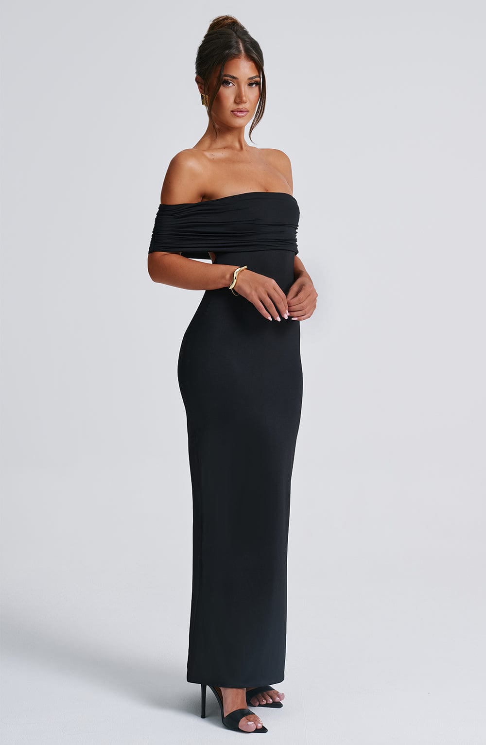 Isadora™ | Off-Shoulder Maxi Dress